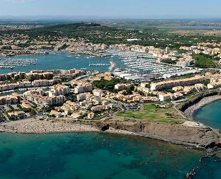 L'ephebe D'agde Botel